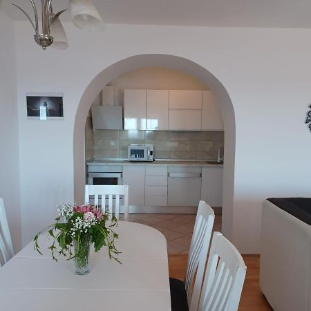 Bella Vista Apartment Шибеник Экстерьер фото