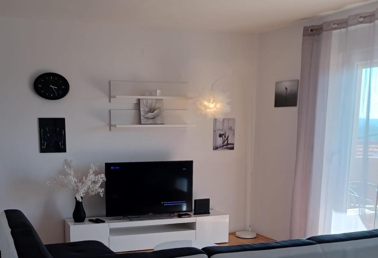 Bella Vista Apartment Шибеник Экстерьер фото