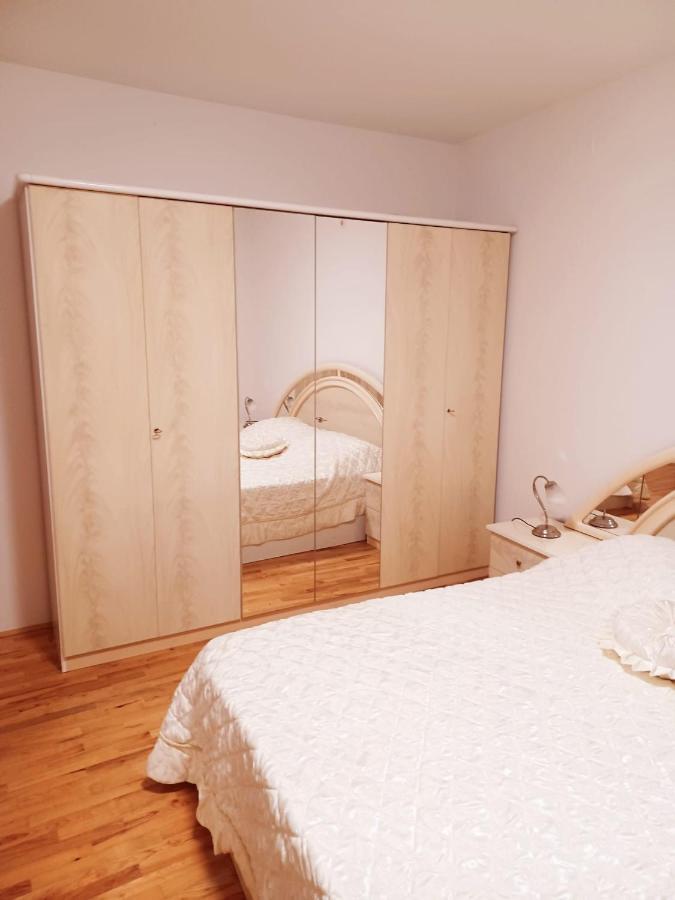 Bella Vista Apartment Шибеник Экстерьер фото