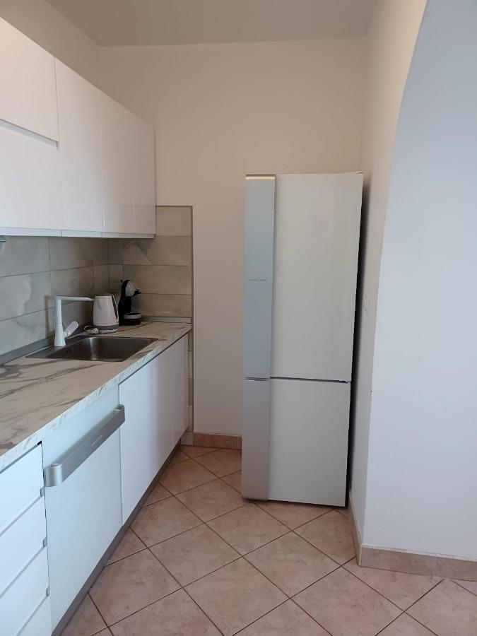 Bella Vista Apartment Шибеник Экстерьер фото