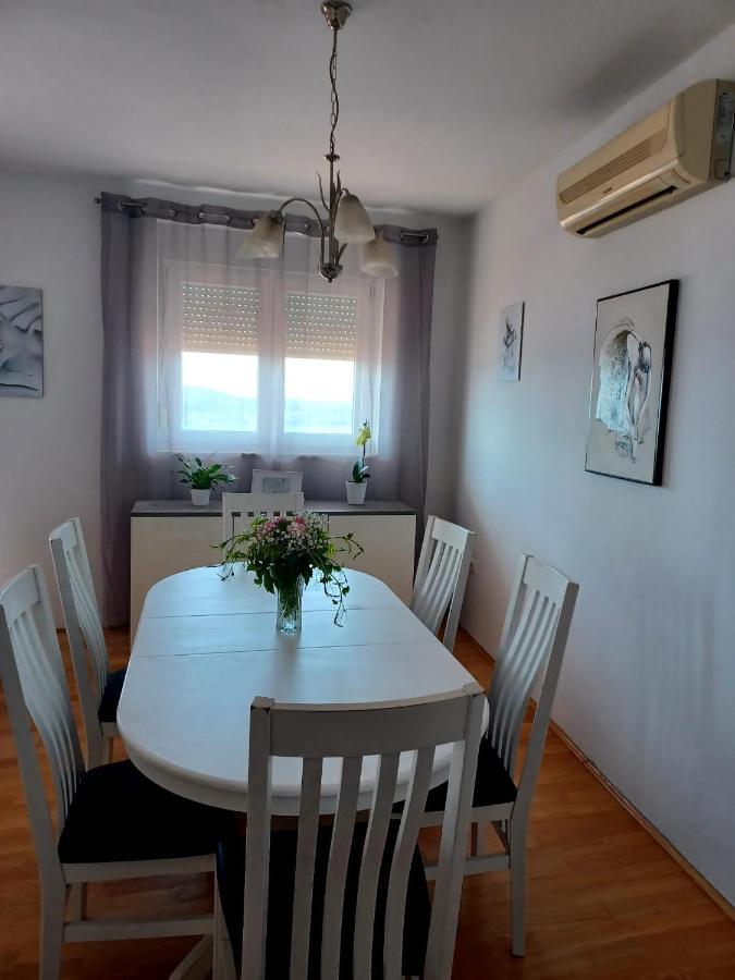 Bella Vista Apartment Шибеник Экстерьер фото