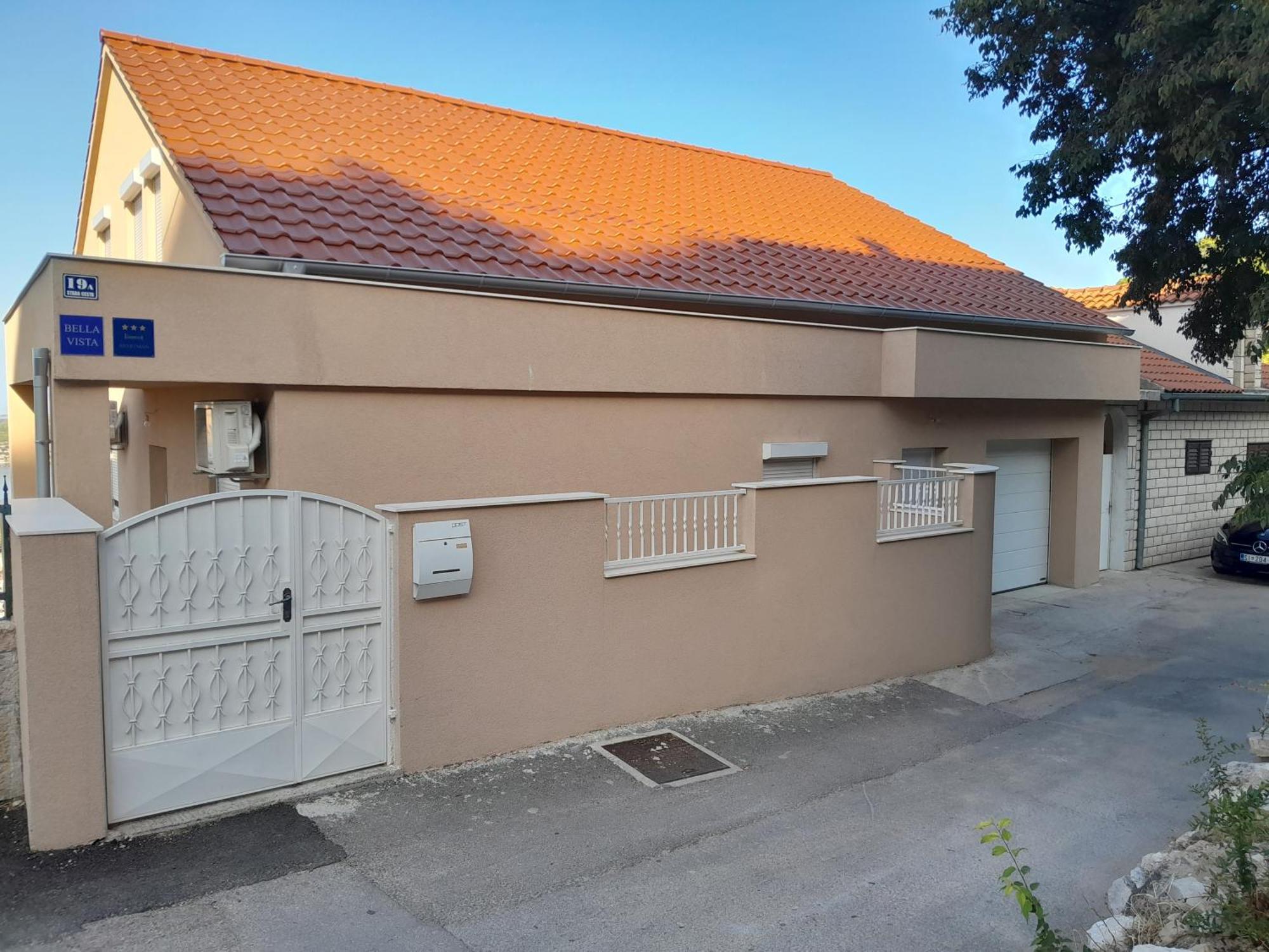 Bella Vista Apartment Шибеник Экстерьер фото